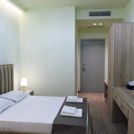 Rifat Peshkatari Hotel