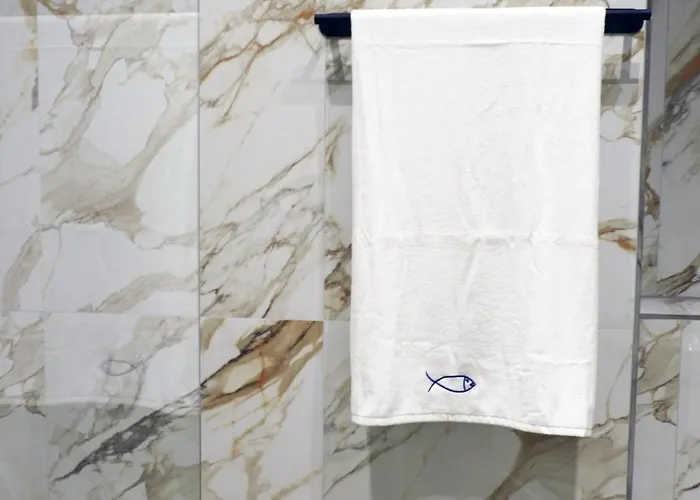 Szálloda Rifat Peshkatari 3*