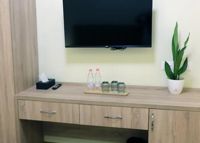 Rifat Peshkatari Szálloda 3*