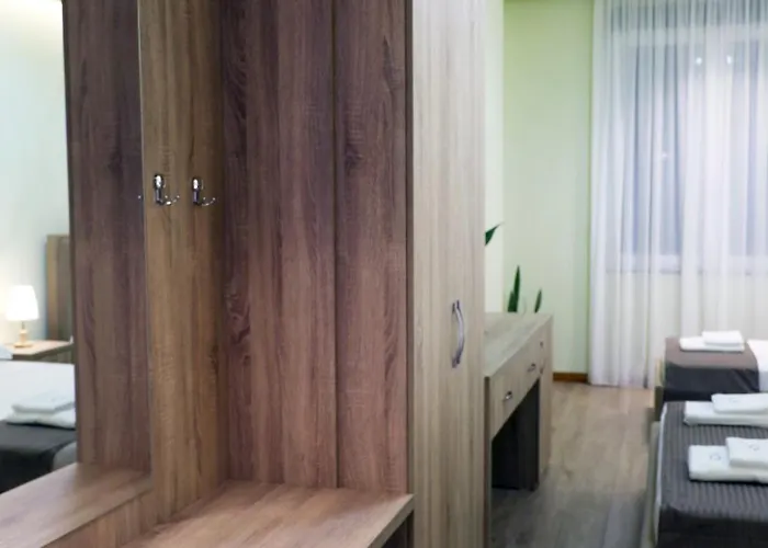 Rifat Peshkatari Szálloda